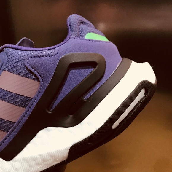 🎈Sold🎈adidas New! DAY JOGGER ORIGINALS Women’s - Picture 7 of 16